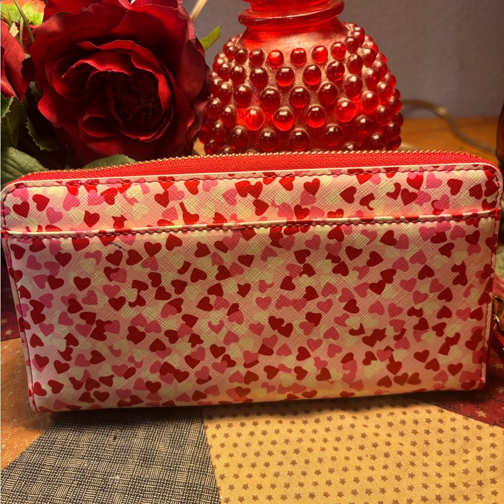 Kate Spade Heart Confetti Zip Around Wallet - Picture 2 of 7